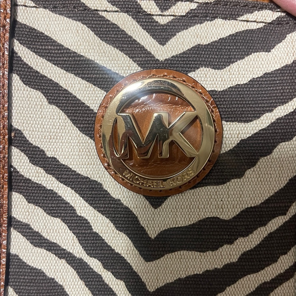 Michael Kors Zebra Print Canvas and Croc Trim Leather Tote Shoulder Handbag - Picture 9 of 16